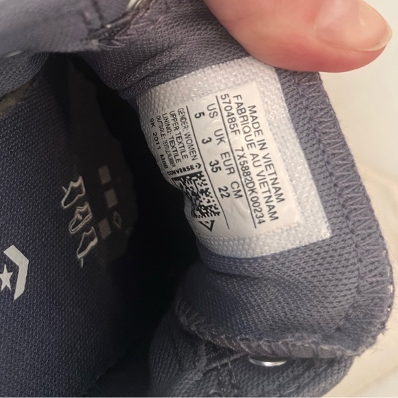 Converse size 5 - Picture 3 of 5